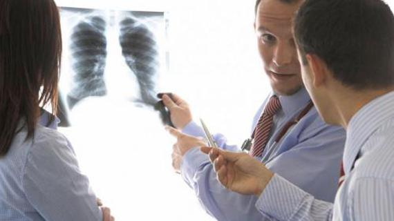 Превью картинка статьи Чем лечить кашель у курильщика, средства от кашля при курении