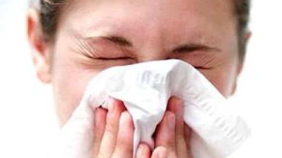 Превью картинка статьи Лучшие средства от насморка и заложенности носа: список эффективных лекарств