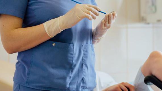 Превью картинка статьи Вагинальные свечи для лечения бактериальной инфекции