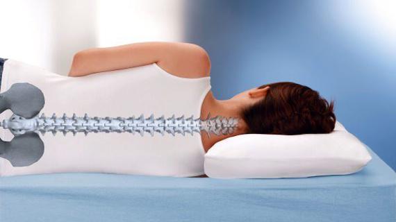 Превью картинка статьи Как спать при остеохондрозе: правильные позы для сна