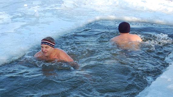 Превью картинка статьи Можно ли обливаться холодной водой при онкологии