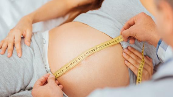 Превью картинка статьи Почему уменьшается живот при беременности