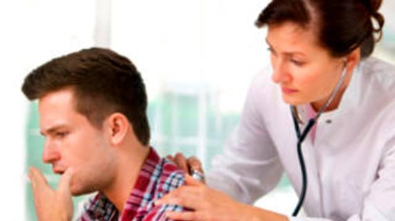 Превью картинка статьи Кашель при глубоком вдохе – причины и что делать 2021